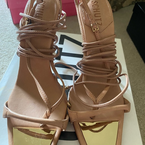 Nude leather lace up heels - Picture 2 of 7